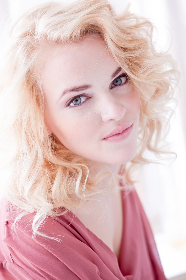 Madeline Brewer - Professional Profile, Photos on Backstage -