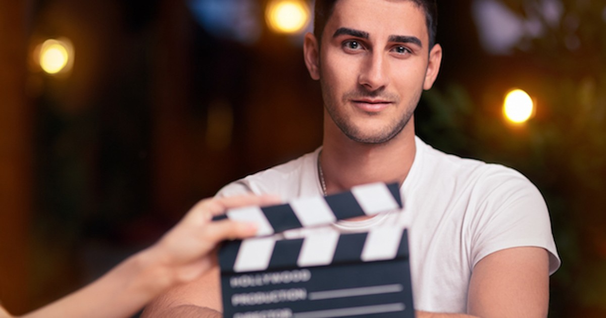 Why Nonunion Actors Should Submit for Union Projects | Backstage