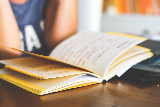 Here’s How to Find the Acting Class That’s Right for You