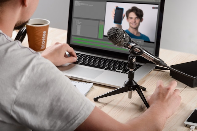 Why Hiring a Videographer for Your Reel Is Worthwhile