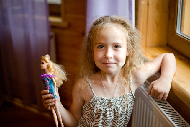 Kids Now Casting: Barbie Parody and More Kids’ Gigs