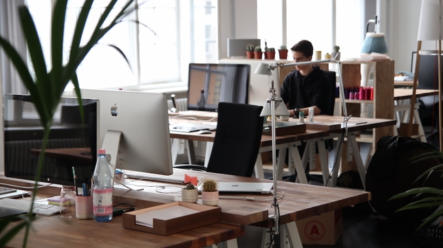 Need a Temp Job While Looking for Acting Work in L.A.? 6 Agencies You Should Know
