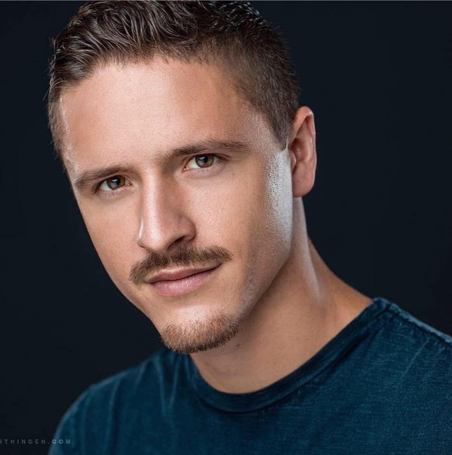 #ICastIt Ryan Monolopolus Looks for Actors Who Stand Out