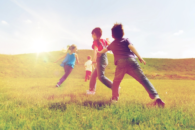 Now Casting: Background in Upcoming Ed Helms and Jeremy Renner Film ‘Tag’ + More