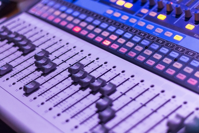 9 Things That Annoy Voiceover Engineers + How to Avoid Them