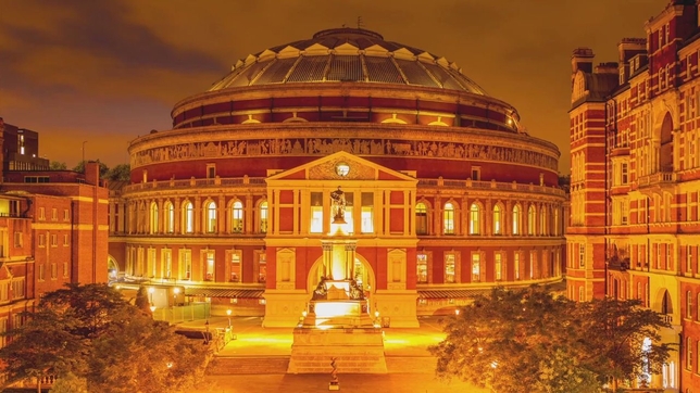 U.K. Casting: Royal Albert Hall’s Christmas Program Needs Musical Actors