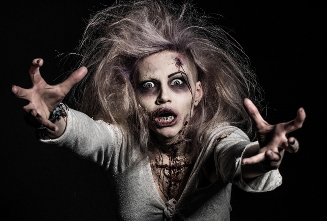How to Work With a Special Effects Makeup Artist (Fake Blood Included!)