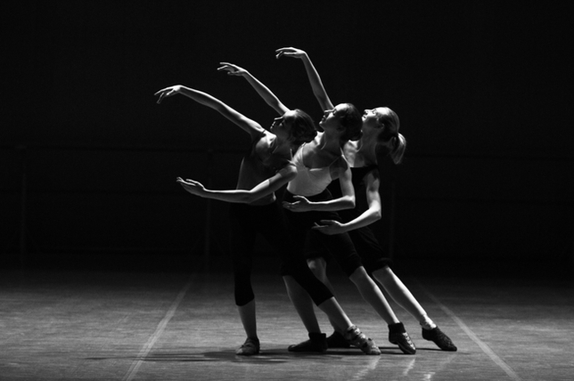 U.K. Casting: 4 Opportunities for Dancers Around England