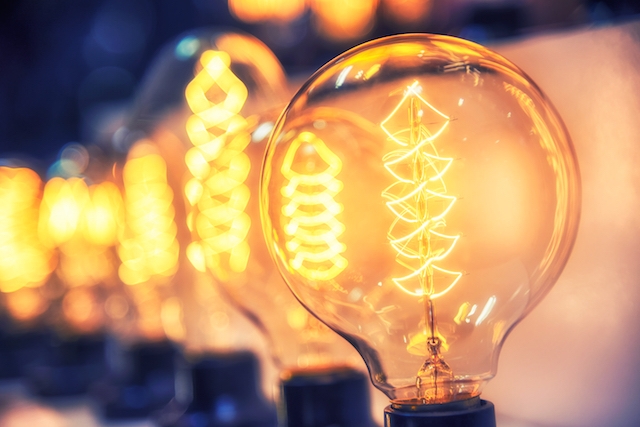 Earn $560/Day for an Electronics Brand Shoot + More Paid Gigs