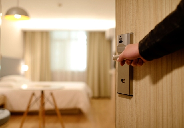 Earn $1,000 and a Luxury Hotel Stay in Travel Campaign