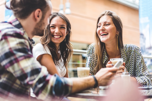 L.A. Now Casting: Grab a Lead Role in a Verizon Commercial + More Acting Gigs