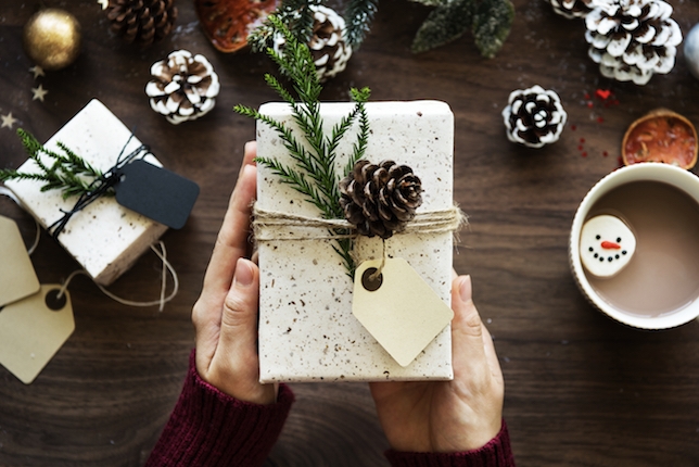 5 Perfect Holiday Gifts for Actors