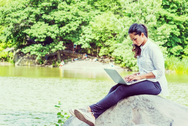 U.K. Now Casting: Arabic-Speaking Actors Can Earn €4,000 per Day for Travel Commercial + More