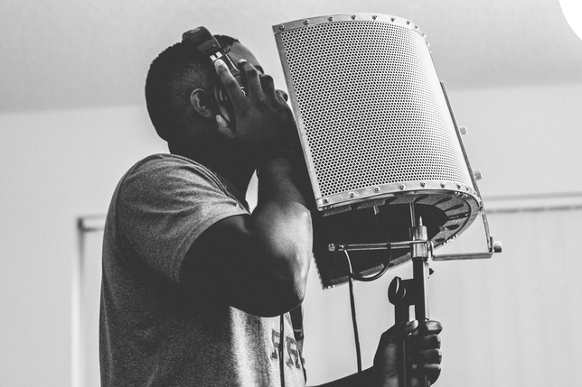 Voiceover Best Practices: Everything You Need to Know