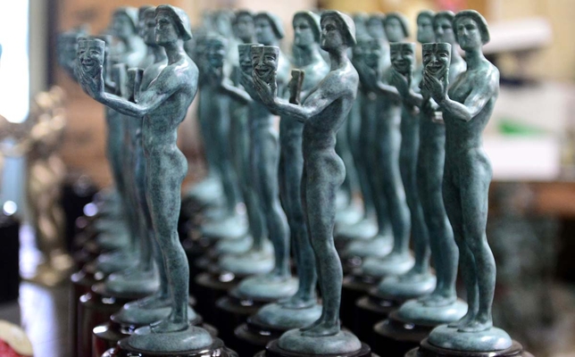 Does a SAG Award Lead to Oscar Gold?