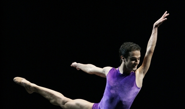 U.K. Casting: Male Ballet Dancers Wanted for BalletBoyz Dance Company