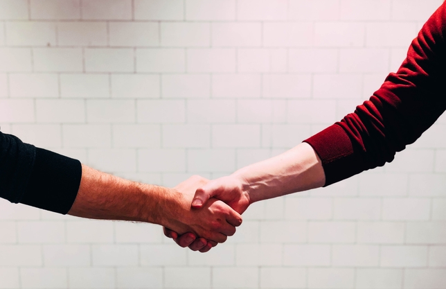 Finding, Retaining + Working With Agents