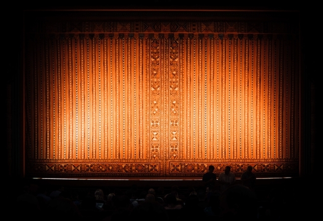 CASTING ALERT: Stage, Screen + Modeling Opportunities Seeking Talent in Australia