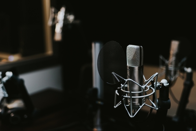 Earn $1,000 to Voice a Beverage Brand Commercial