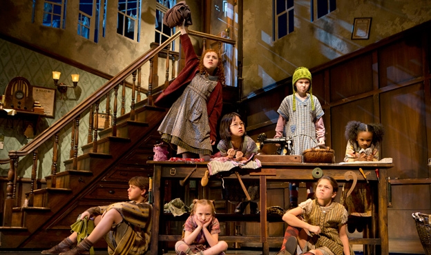 'Annie' Onstage Through the Years (Slideshow)