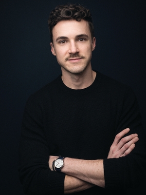 8 Tips for Better Headshots From an Agent and a CD