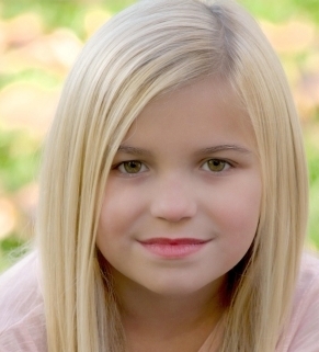 Chloe Elaine Scharf Wants to Have Fun on Path to Success (Slideshow)