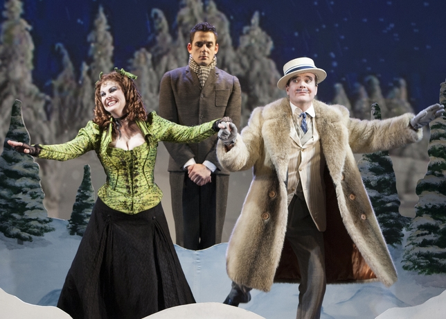Jefferson Mays Gives Tour de Force in ‘A Gentleman’s Guide to Love and Murder’