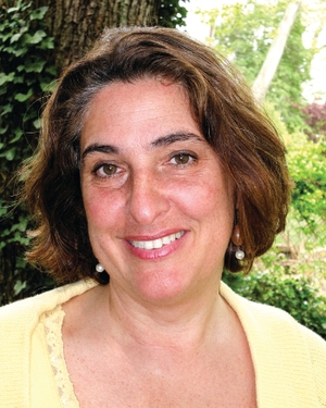 NYC Readers’ Choice: How Nancy Mayans Motivates Her Students
