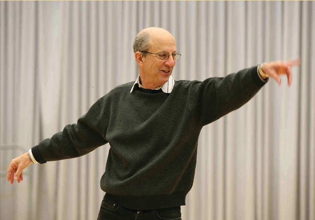 Theater Expert Robert Cohen’s 4 Tips for Getting Onstage