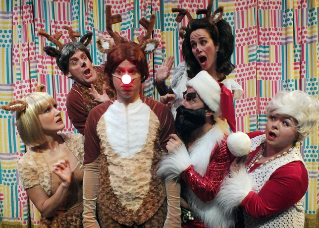 'Rudolph the Red-Nosed ReinDOORS' Lights a Roaring Yuletide Fire