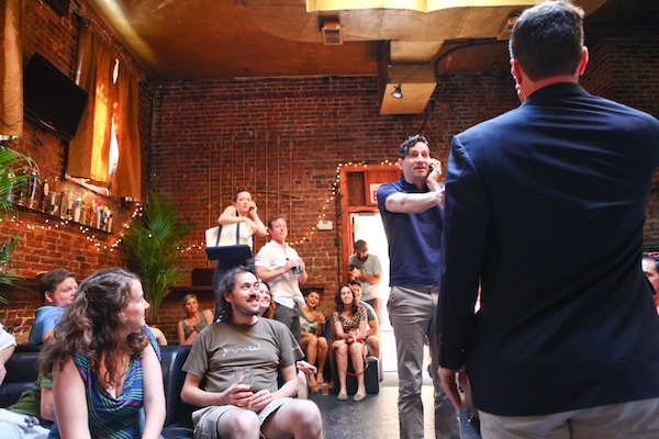 The Theatrical Risks of ShakesBEER, NYC’s Original Shakespearean Pub Crawl