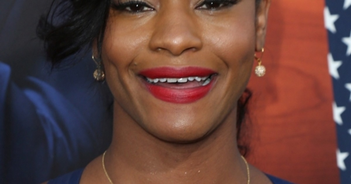 7 Tips for Acting Success from 'Veep's' Sufe Bradshaw Backstage