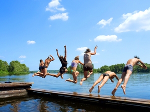 8 Performing Arts Summer Camps and Their Famous Alumni