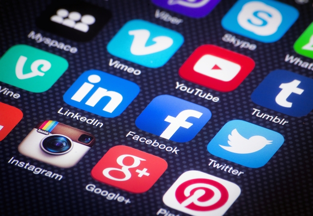 Four Things Actors Should Know About Social Media
