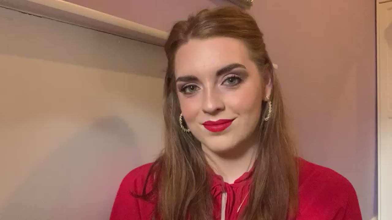 Find Female Voiceover Artists for hire in Glasgow