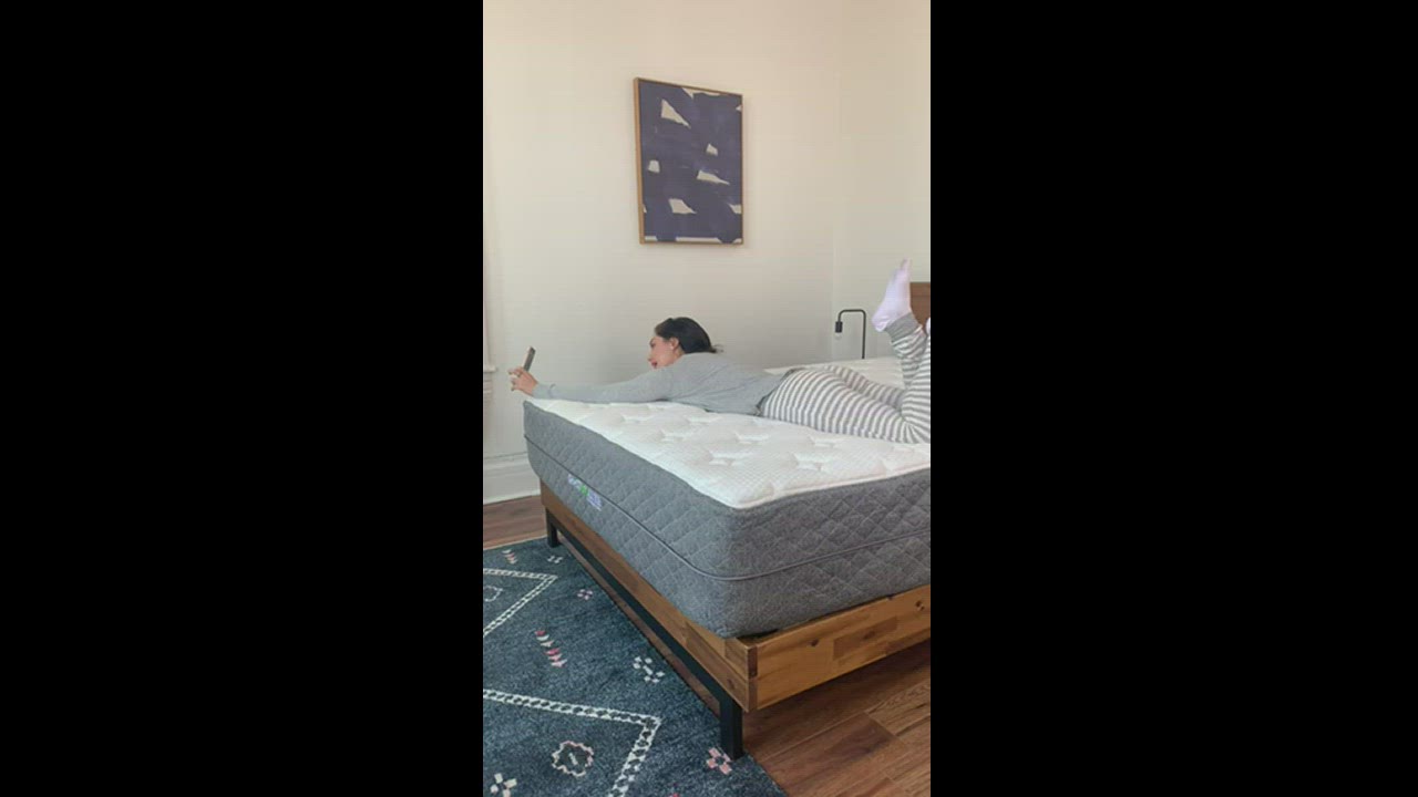 Alyssa Magnum - Professional Profile, Photos on Backstage - Actress and Model