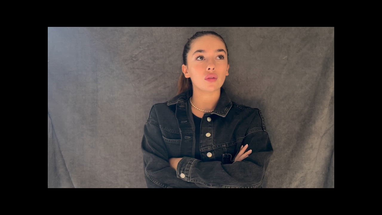 Leona Roberts Professional Profile, Photos on Mandy Actor