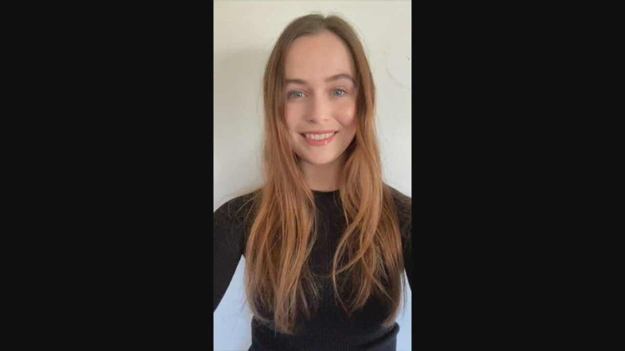 Holly Rooth - Professional Profile, Photos on StarNow