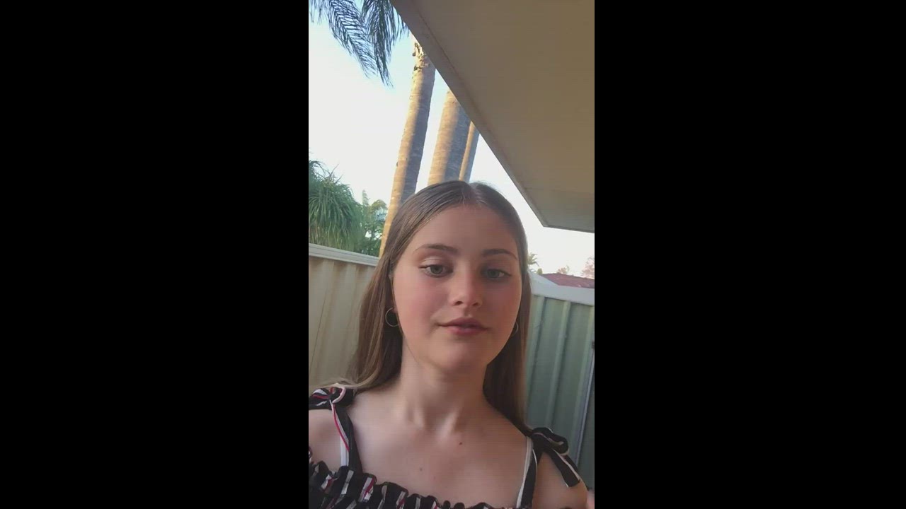 Trinity Stubbings - Professional Profile, Photos on StarNow