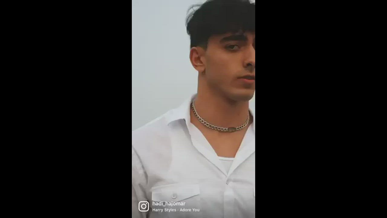 Hadi Hajomar - Professional Profile, Photos on Backstage - Model