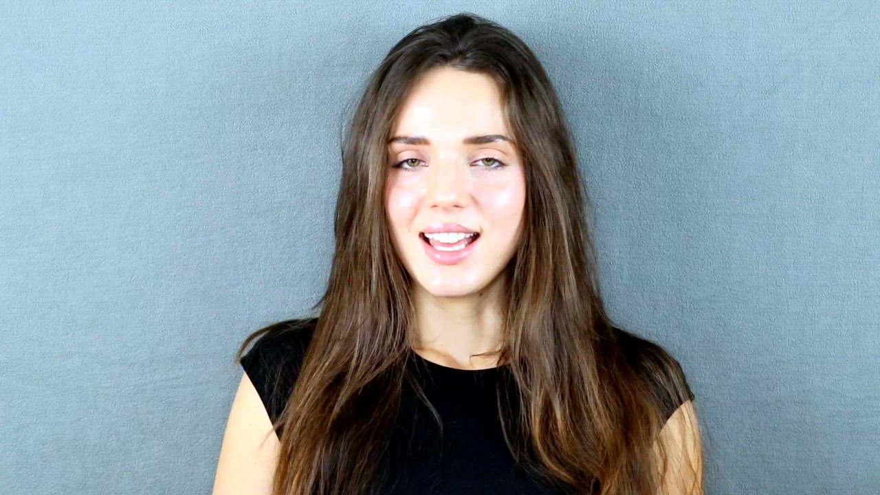 Neva Leoncini - Professional Profile, Photos on Backstage - Actress/Singer